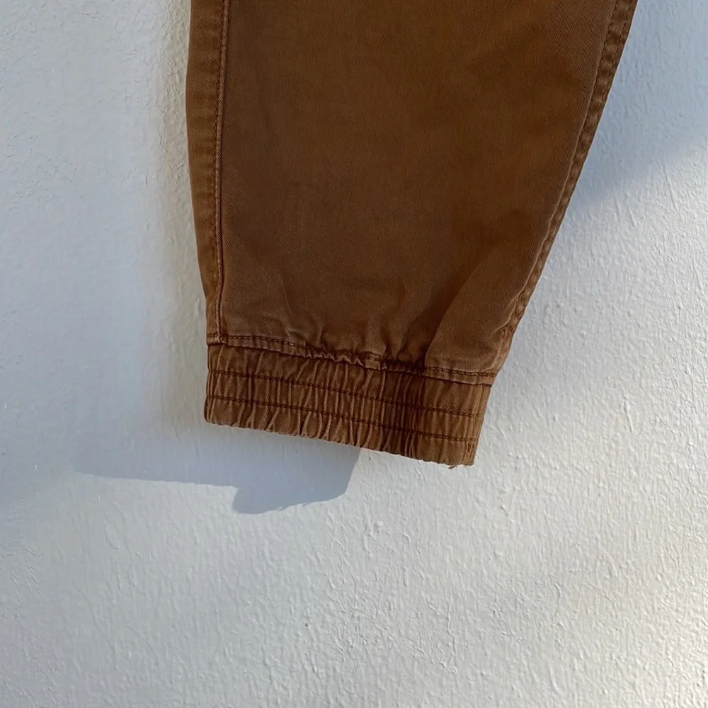 Banana Republic men’s brown tapered elastic ankle cotton khaki pants size 31